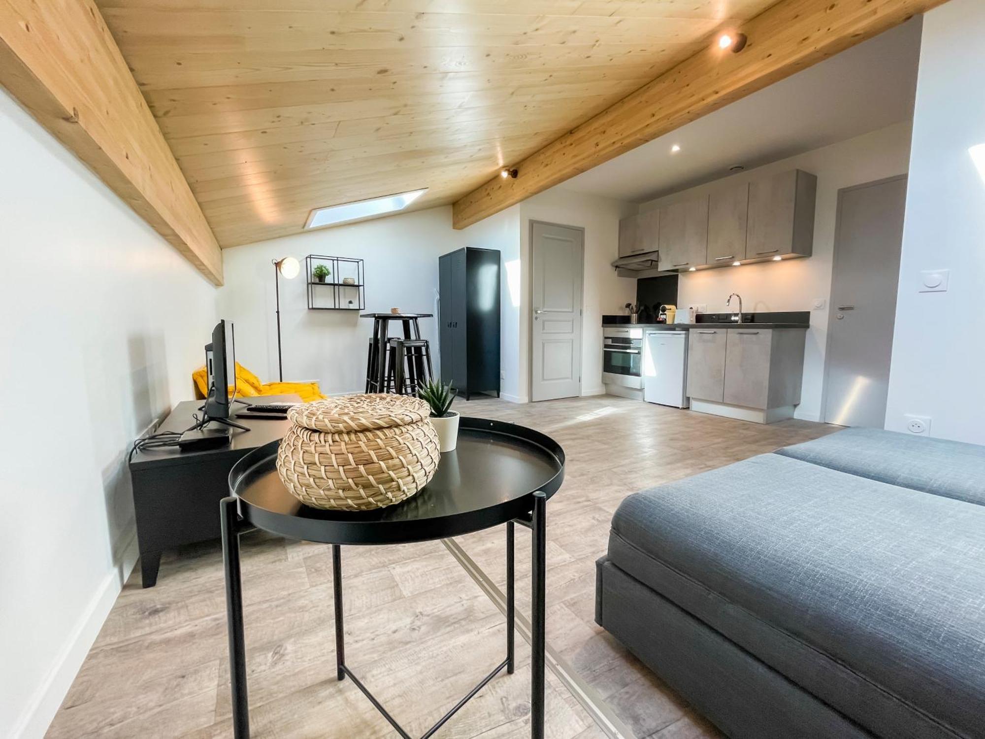 Studios Climatises En Centre Ville Bordeaux Esterno foto