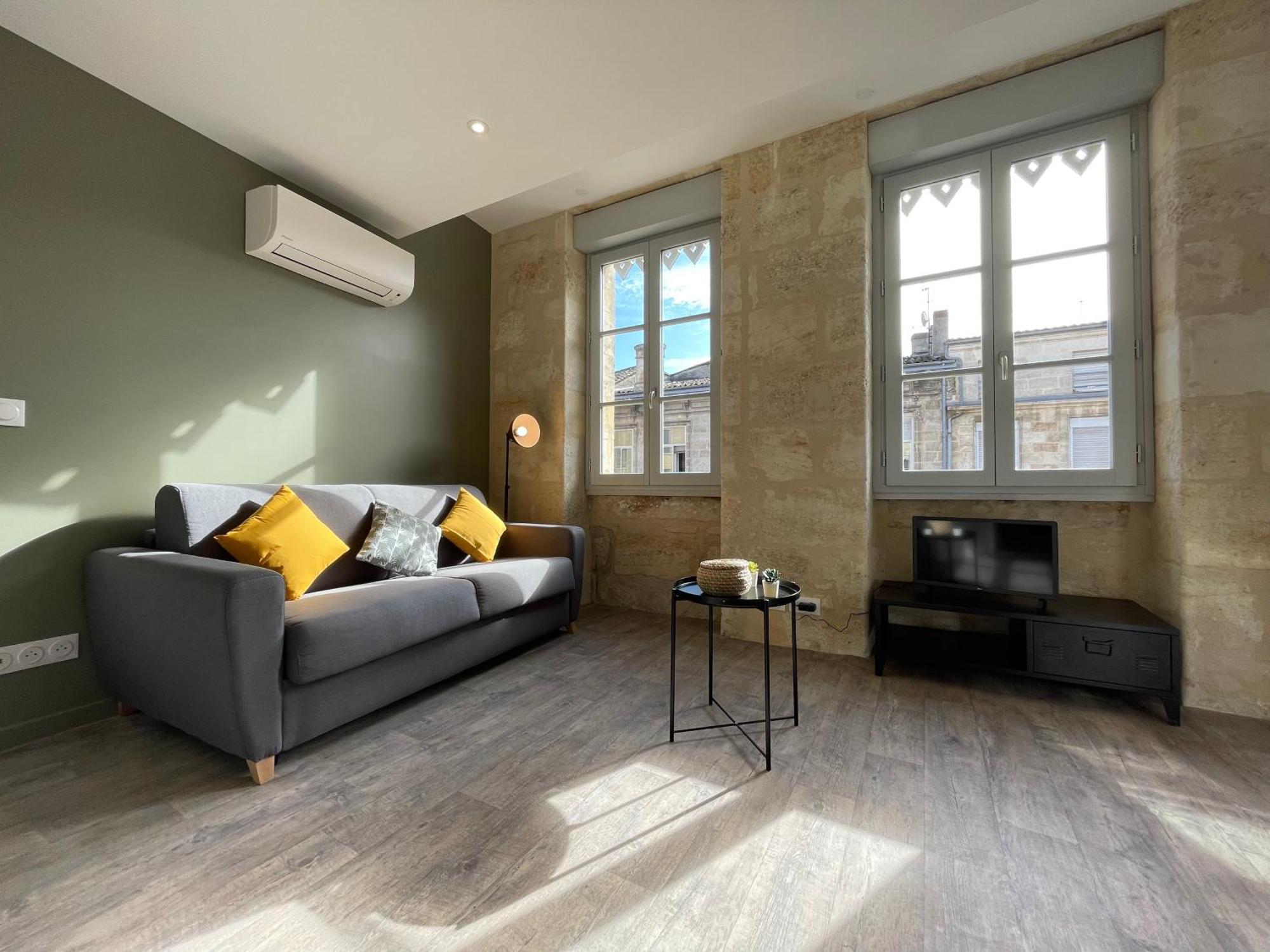 Studios Climatises En Centre Ville Bordeaux Esterno foto