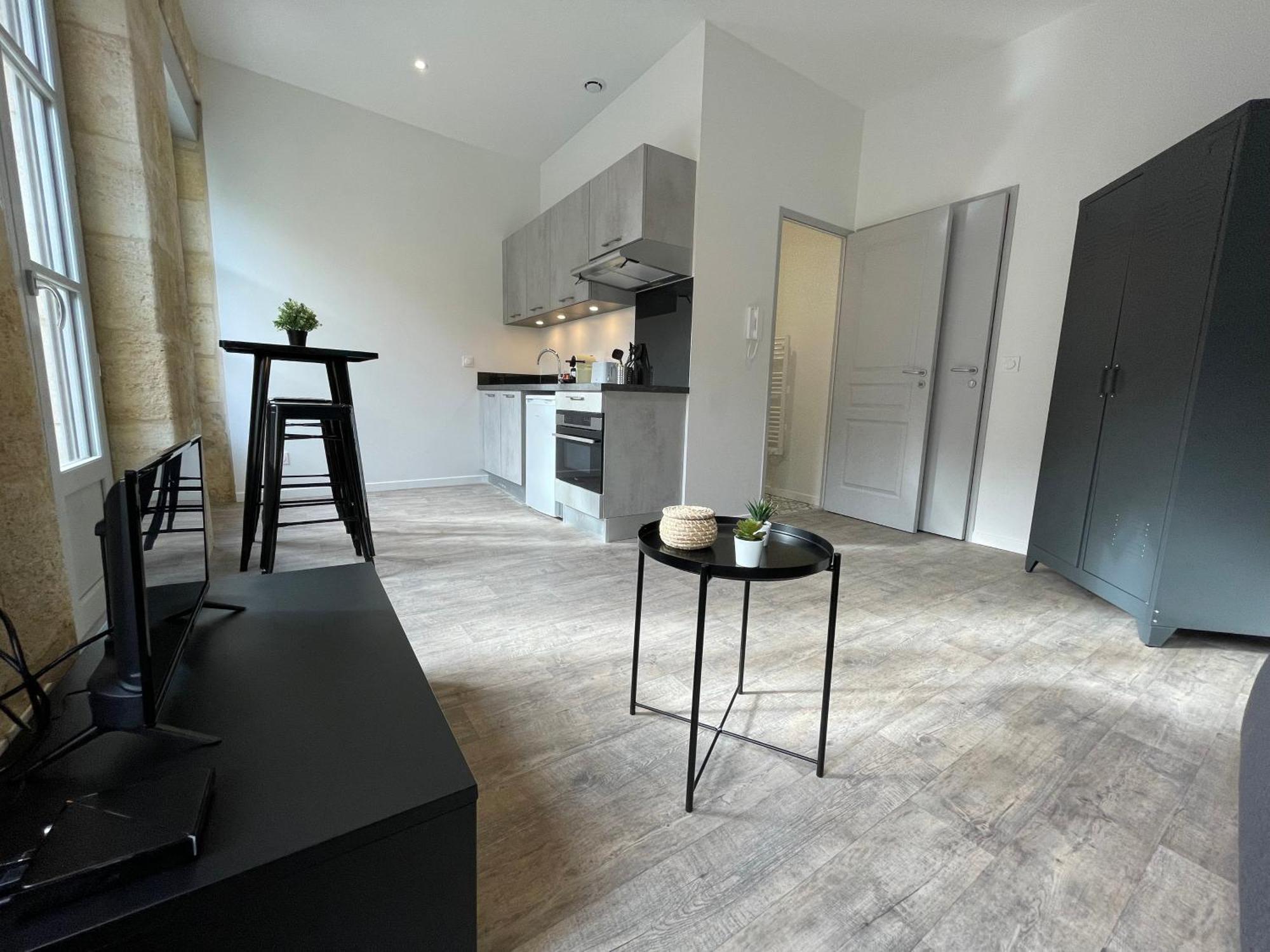 Studios Climatises En Centre Ville Bordeaux Esterno foto